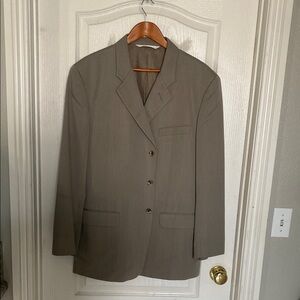 Classic Men's Blazer in Gray